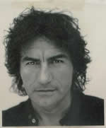 Ligabue, Nome e cognome: il cd del Liga del 2005 2 Luciano Ligabue nella foto del post originale